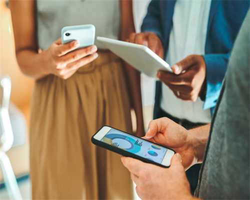 电梯风云：长沙一写字楼的提示让人不适，物业积极回应