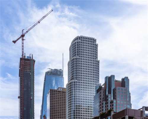 浦东张女士为啥要来崇明办理位于启东的房产变更手续？