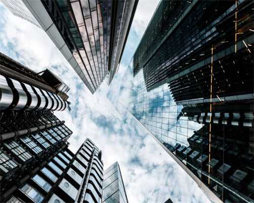 浦东张女士为啥要来崇明办理位于启东的房产变更手续？