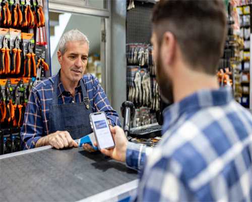 特房集团领导到福州特房建工公司调研