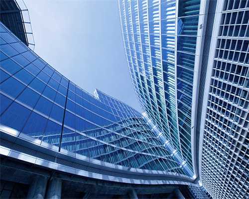 吓人！南宁一仓库毒蛇扎堆，三天抓了十多条