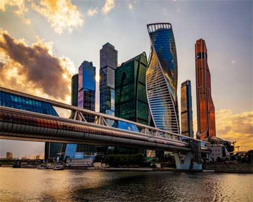 网友建议蔚蓝群岛健身场所扩建增加面积，官方答复17处场地已够用