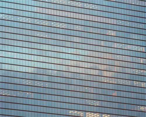 同价抉择：一手房与二手房的深度博弈