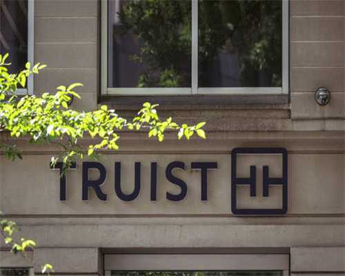 城市封面万家丽世贸中心写字楼，让办公生活成为一种愉悦的享受​！​