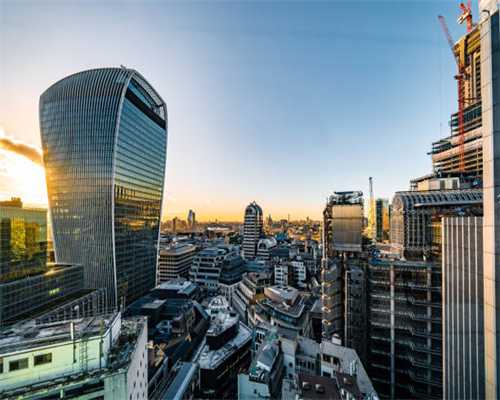 打浦桥街道：这群“楼管家”的志愿之光，让封控楼栋有了家的温度